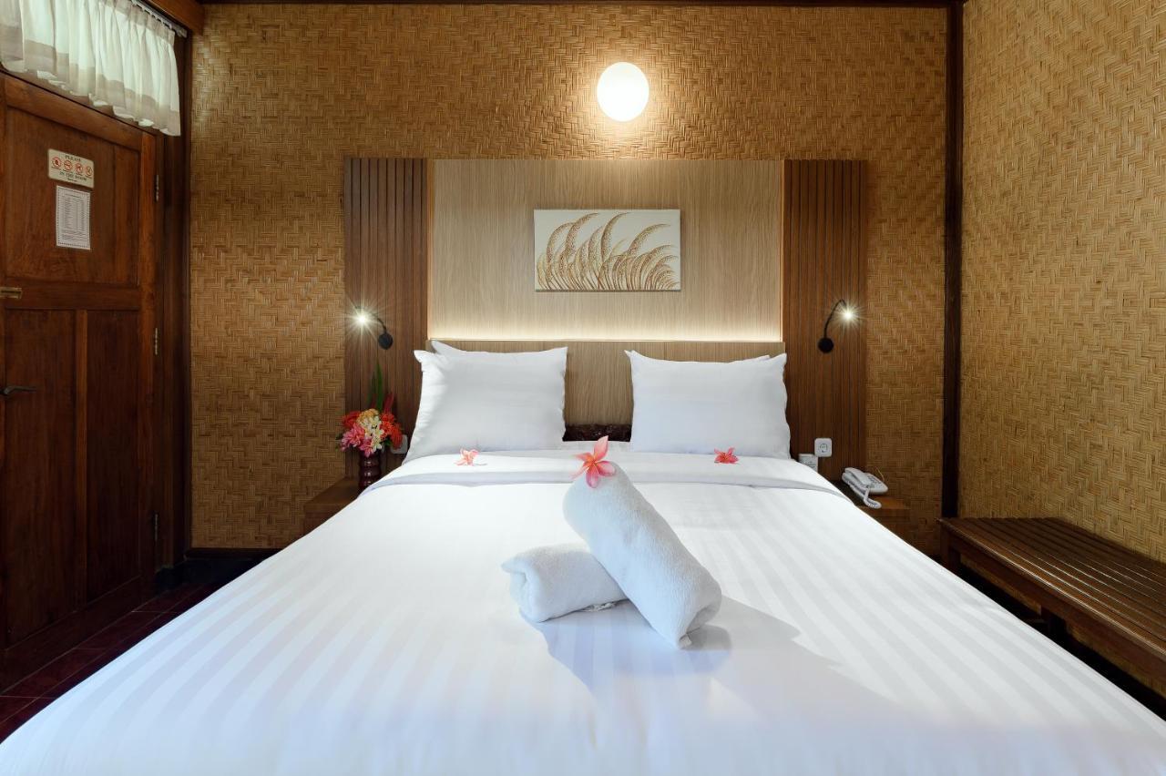 Banyualit Spa 'N Resort Lovina Exterior foto
